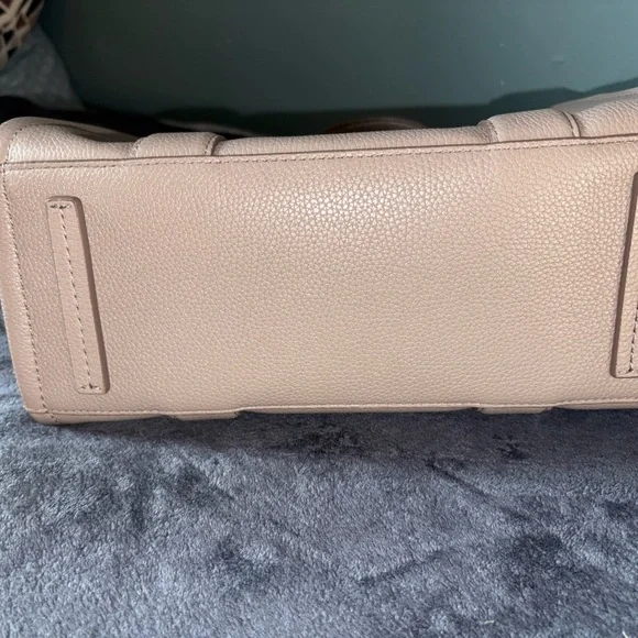 Marc Jacobs - THE LEATHER MEDIUM TOTE BAG Totes